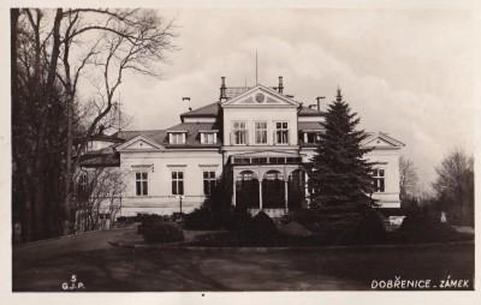 Zámek Dobřenice – House od Loevenstein